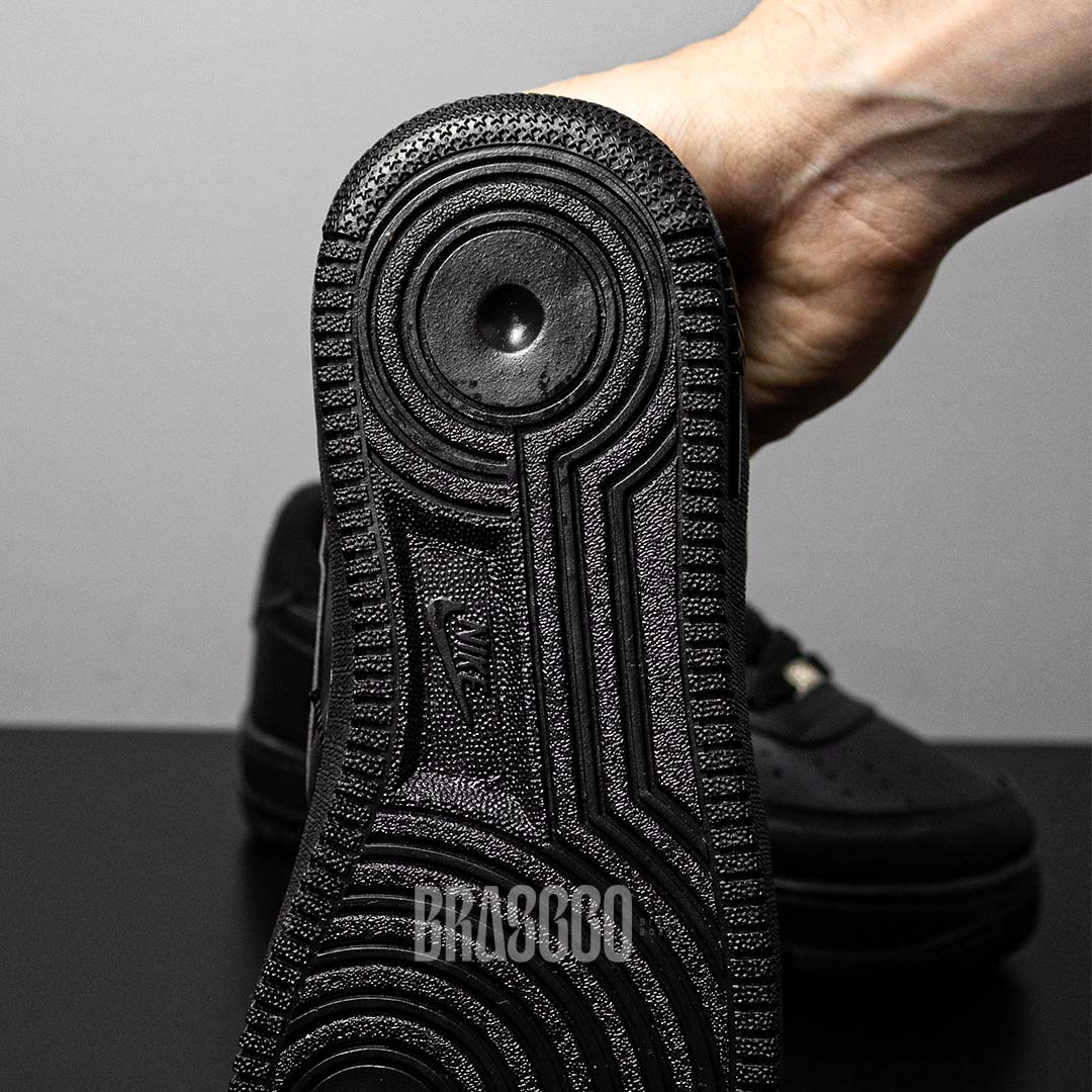 Tênis Air Force 1 - Preto
