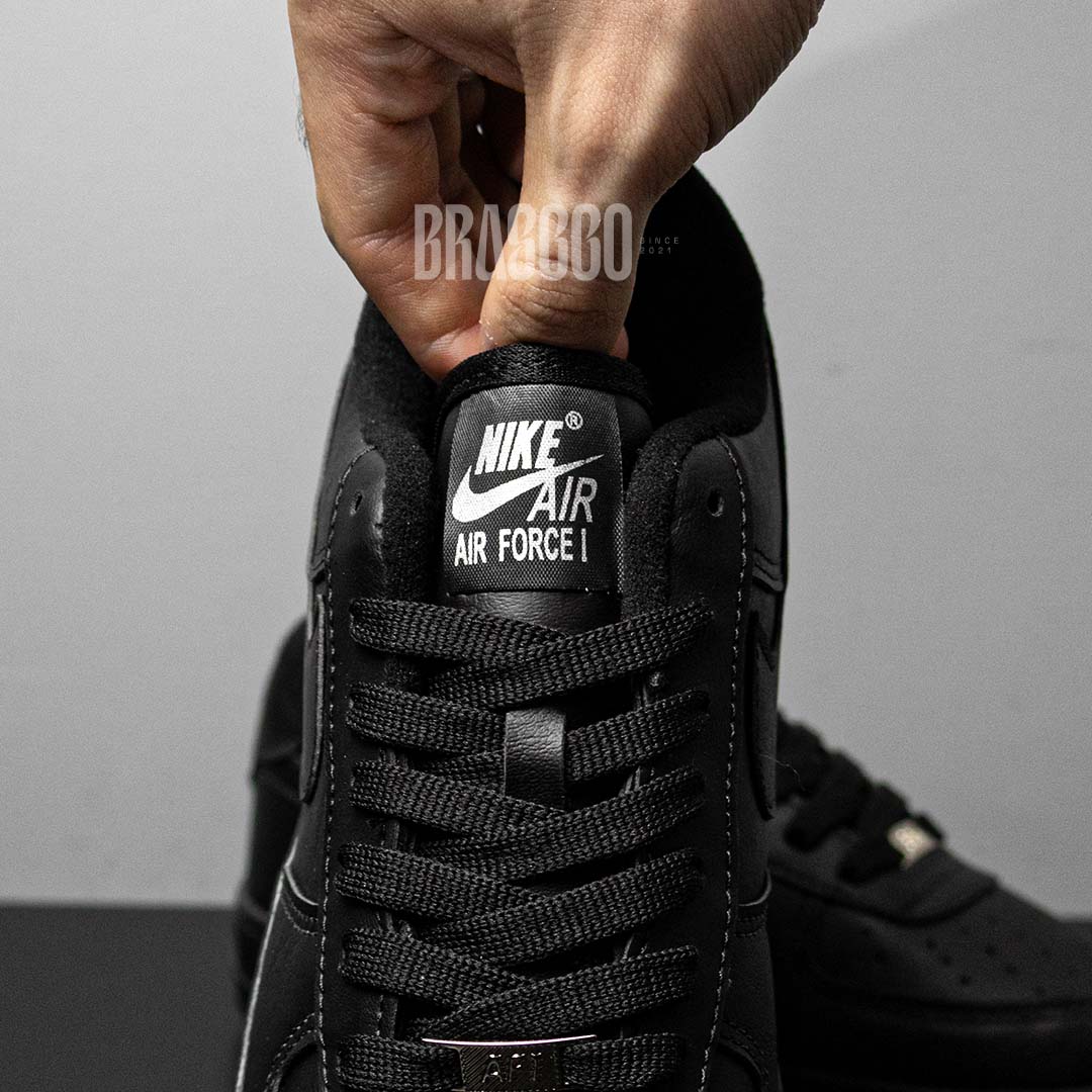 Tênis Air Force 1 - Preto