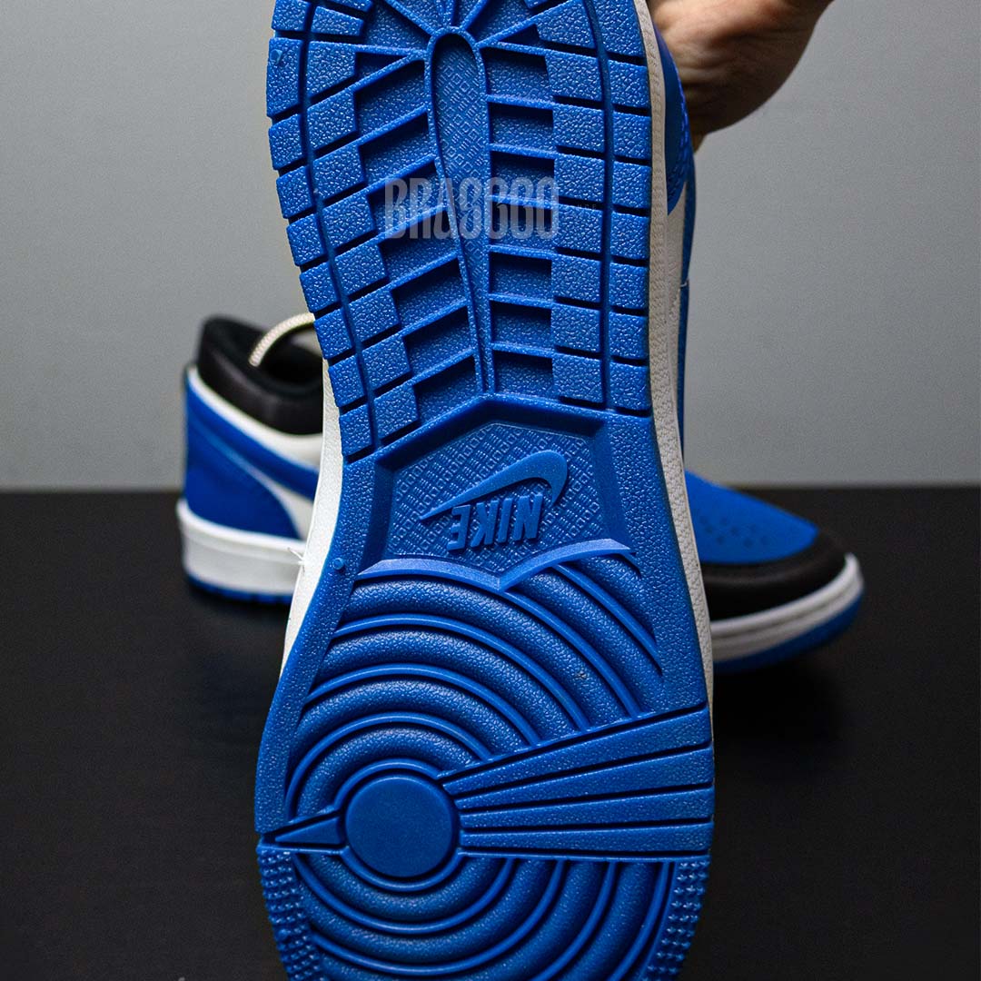 Tênis Air Jordan 1 Low - Azul/Branco/Preto