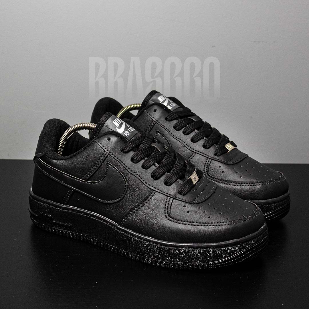 Tênis Air Force 1 - Preto