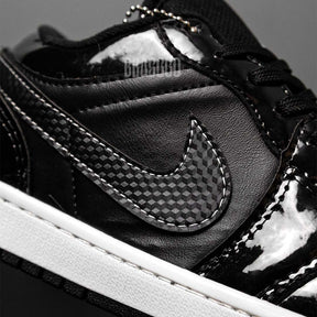 Tênis Air Jordan 1 Low - Branco/Preto Verniz